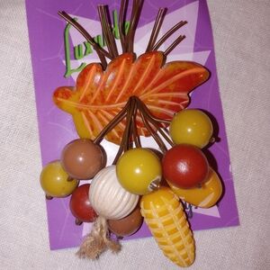 Luxulite Fall Thanksgiving Bakelite Fakelite Vintage Inspired Brooch
